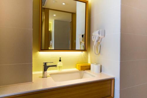 Hotel Hanting Express Ningde Wanda Plaza