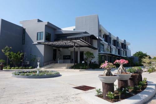 Hotel Chuan Chom The High Resort Saraburi
