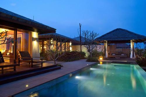 Villa Maritime Seclusive Life Perfume Bay