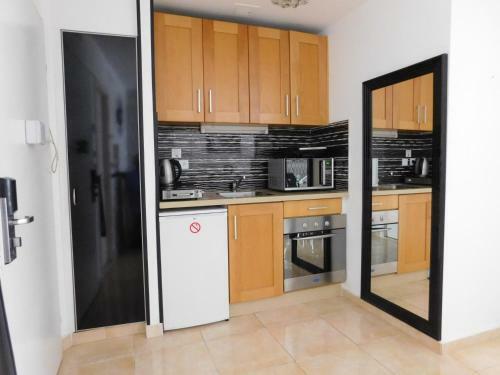 Aurora Apartment