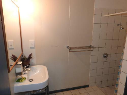 Hostal Aremango Guesthouse