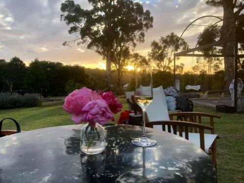 Bed & Breakfast Karri House. Eat - Stay - Love