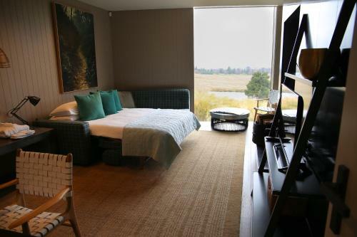 Lodge The Kinloch Manor