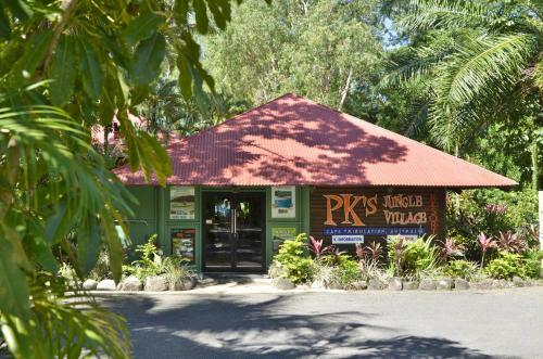 Hotel Pk's Jungle Village - Hostel