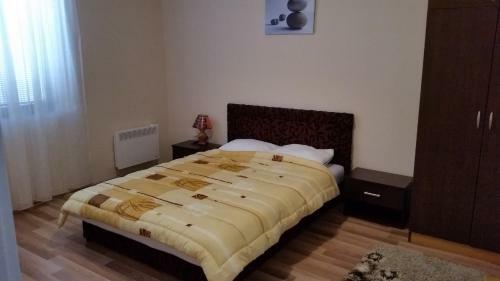 Apartment 45