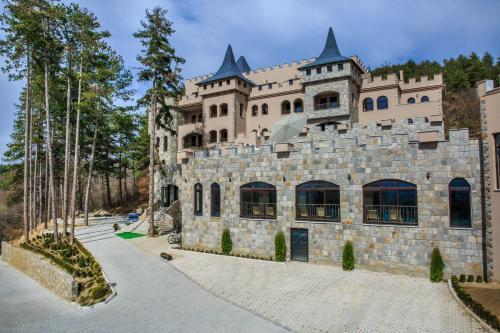 Valentina Castle Hotel & Spa