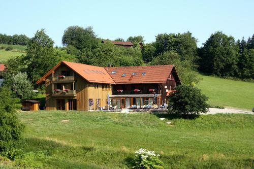 Hostal Rottaler Bienenhof