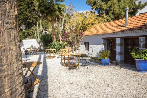 Hostal Casa Rural Arona