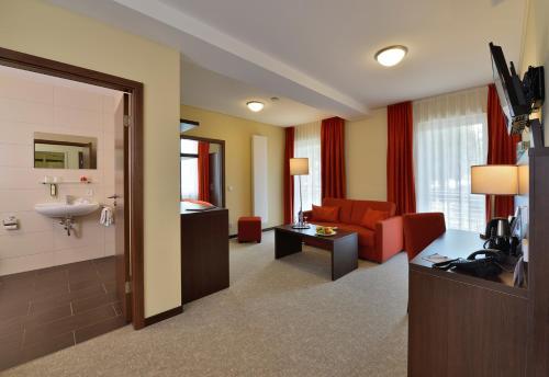 Aribo Hotel