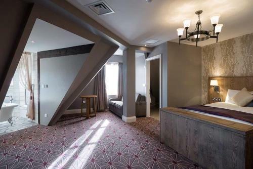 Hotel Pilgrims Progress