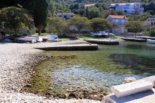 Seaside Holiday House Cove Rogacic Bay - Rogacic (Vis) - 8886