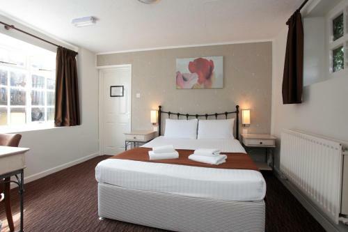 Hotel Fox & Goose