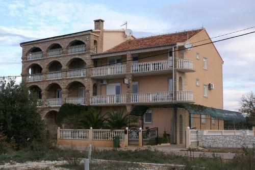 Hostal Triple Room Biograd Na Moru 4305c