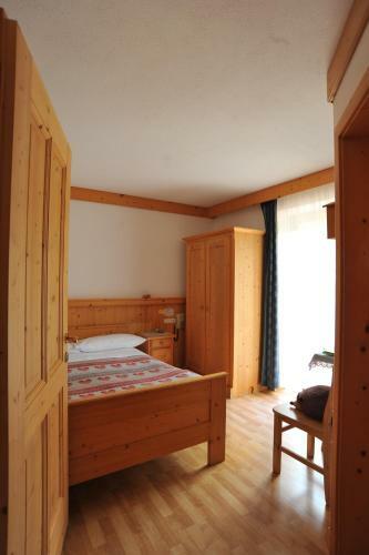 Hotel Albergo Garni' Laura
