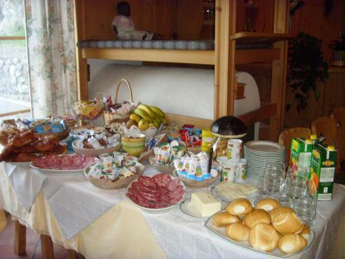 Hotel Albergo Garni' Laura