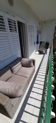 Luxury Apartments Makarana