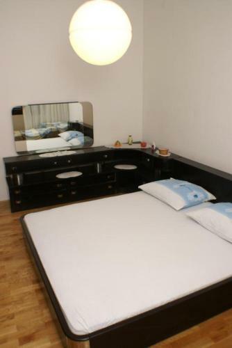 Apartment Slatine 1099a