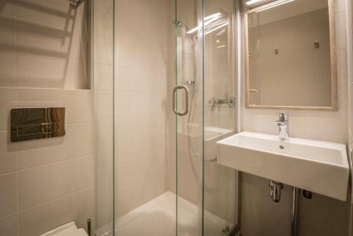 New Town Hotel