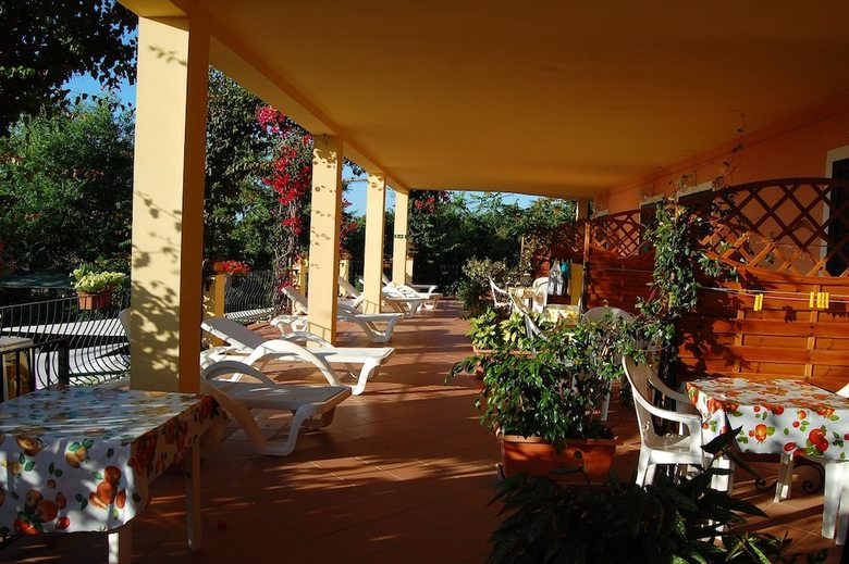 Hotel Domus De Janas Sul Mare