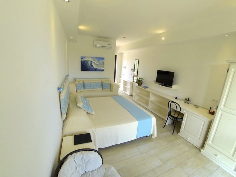 Hotel Domus De Janas Sul Mare