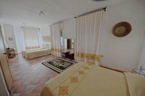 Hotel Su Marmuri