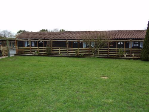 Hostal Barton Gate Farm B&B