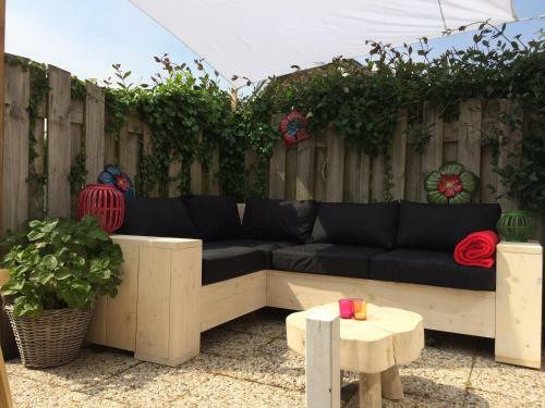 Holiday House Sunny Terrace