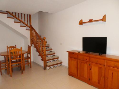 Apartamentos La Cova 3000
