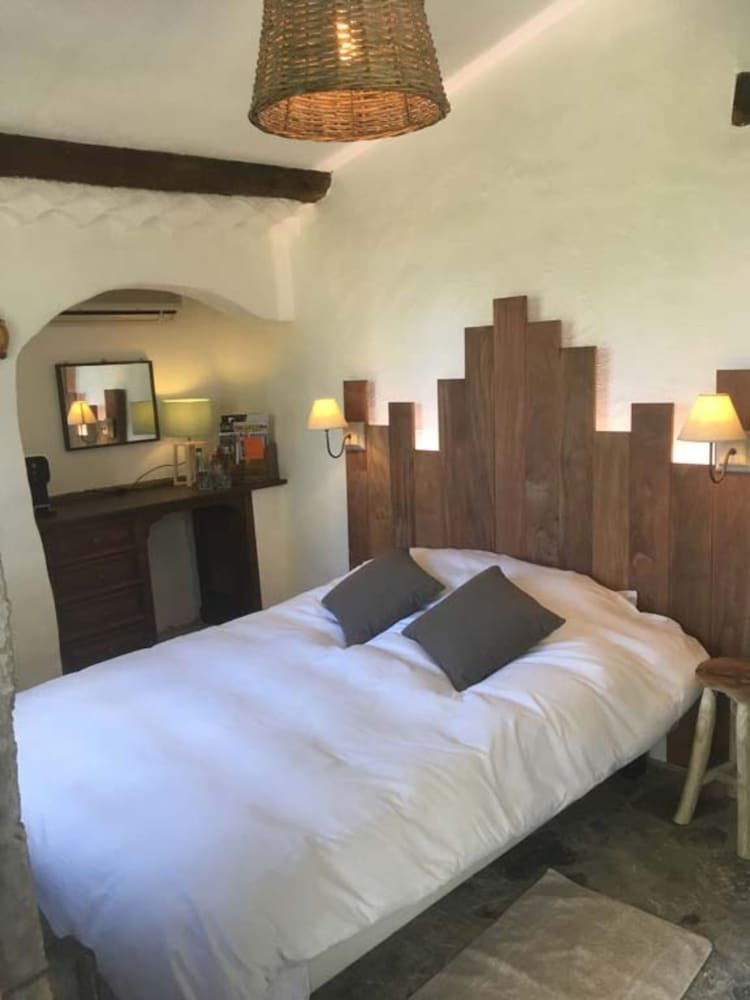 Bed & Breakfast Le Castellaras