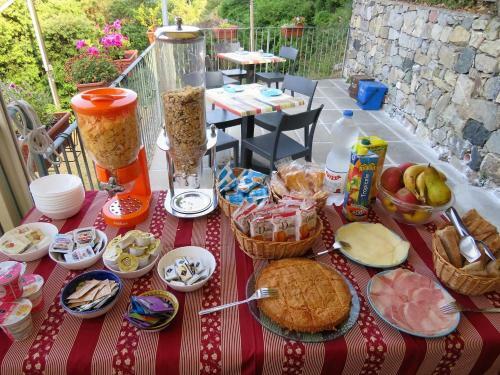 Hostal I Lecci Di Soviore