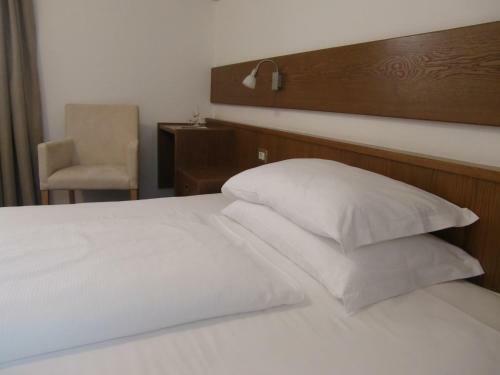 Hostal Pension Lahn