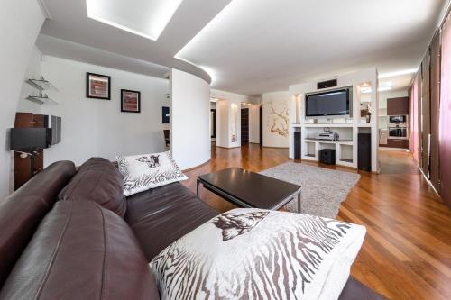 Innhome Apartments Bratiev Kashirinykh 34