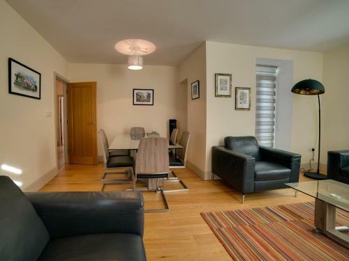 Cs Serviced Apartments