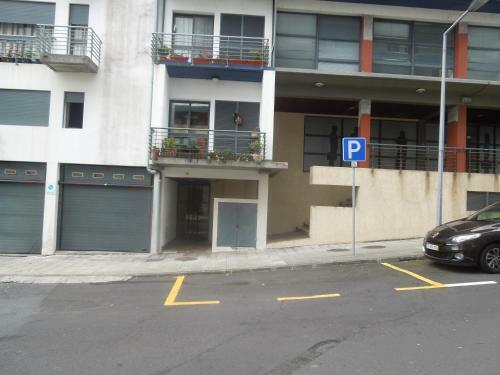 Borges Pimentel Apartment