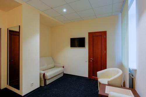 Comfort Hotel & Hostel