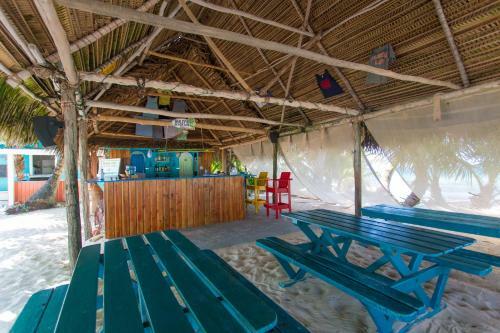 Hotel Ranguana Caye Cabanas