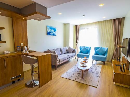Hotel Alesha Suite