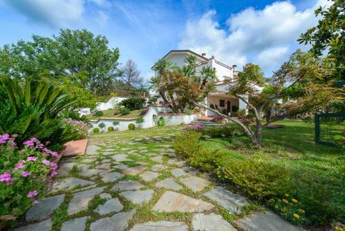 B&B Li Fringi