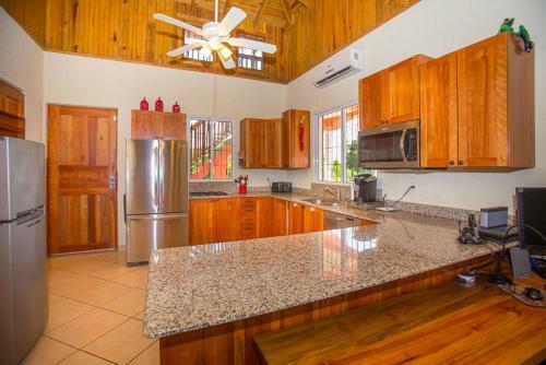 Bed & Breakfast Seaside Inn Roatan