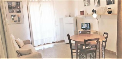 Baia De Bahas - Apartments & Resort