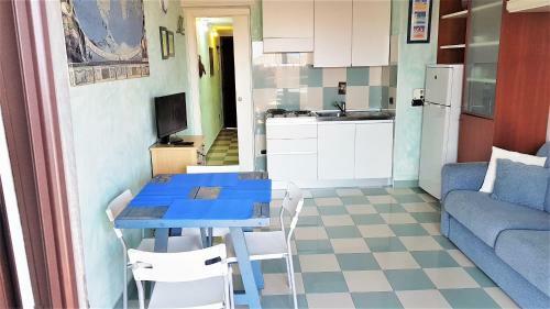 Baia De Bahas - Apartments & Resort