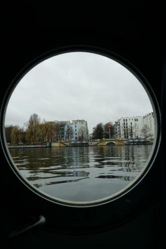 Hostal Eastern Comfort Hostel Boat