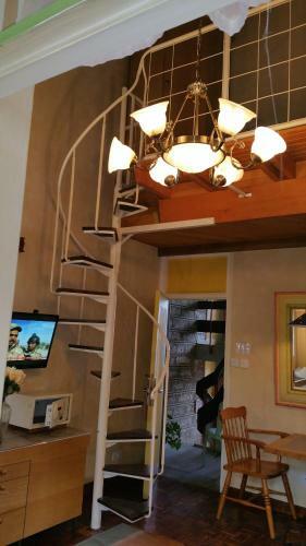 Woodmere Serviced Apartment