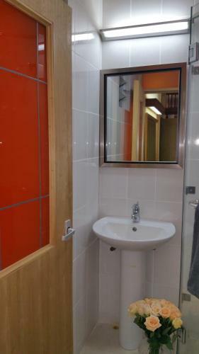 Woodmere Serviced Apartment