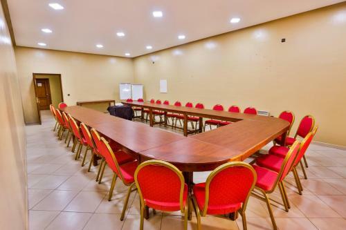 Hotel Al Bassatine