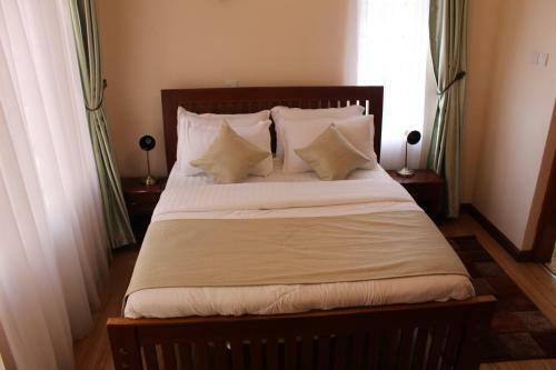 Crystal Glow Serviced Apartment