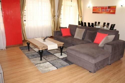 Crystal Glow Serviced Apartment