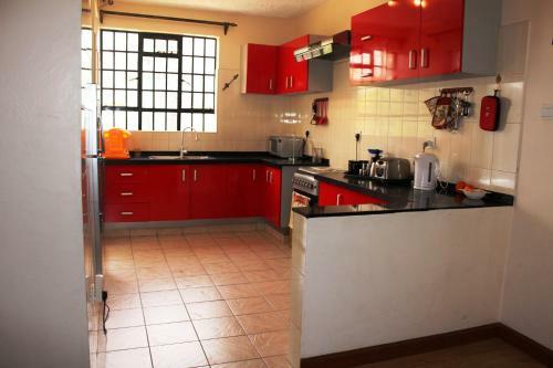 Crystal Glow Serviced Apartment