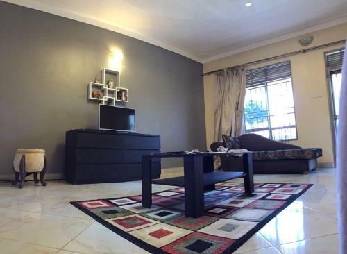 Namugongo Holiday Home