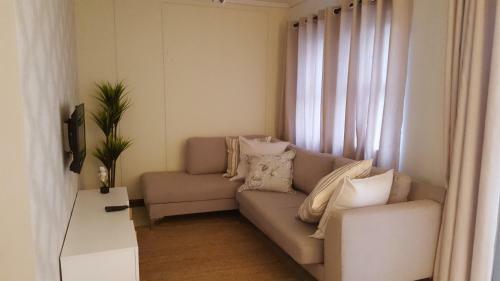 Hostal The Grand Orchid Guesthouse